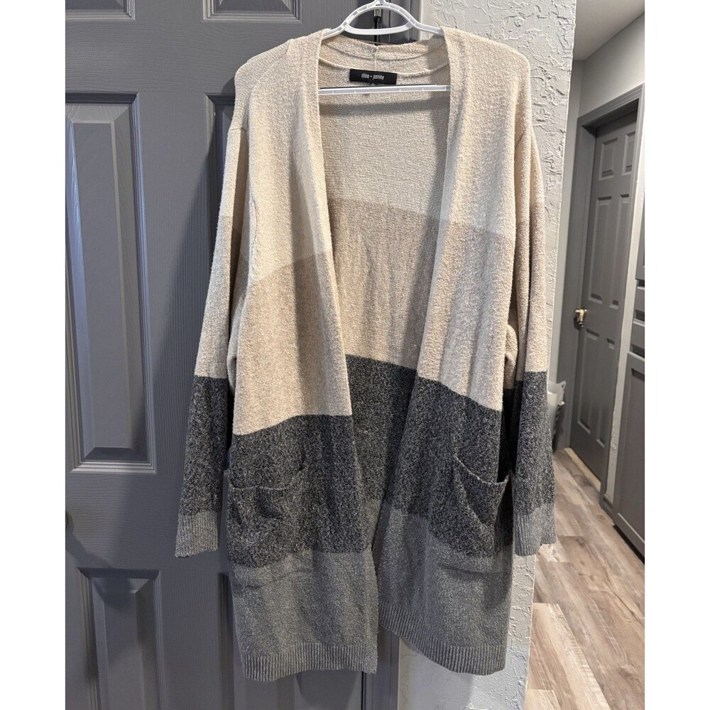 Chloe + Jasmine Beige Gray Colorblock Knit Open Front Pocket Cardigan 3X